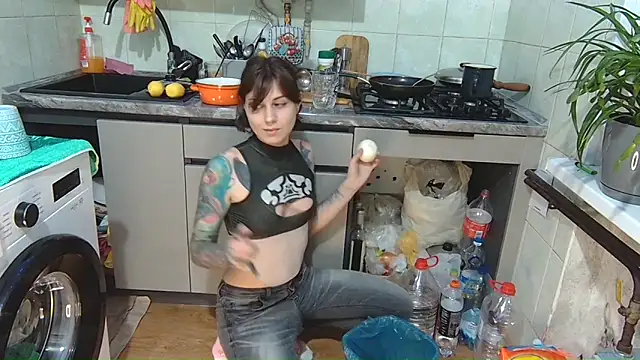 BroadFantasy online show from March 2026 06:42:02 PM