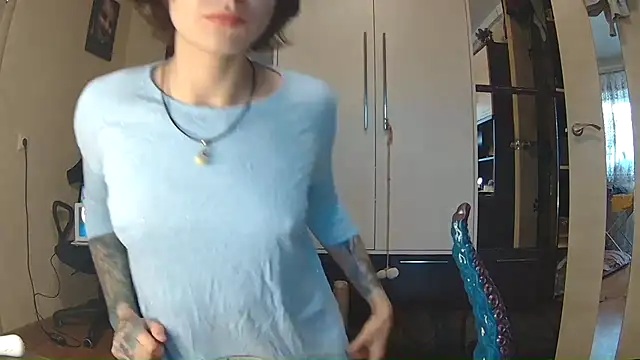 BroadFantasy online show from April 2026 03:05:01 PM