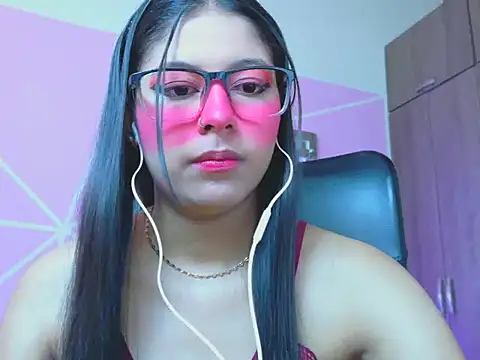  ALLYSON18  online show from May 2026 11:40:02 AM
