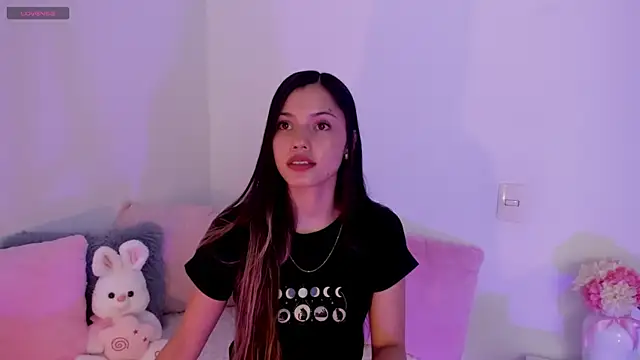 Snapshot of Brisa_blue chatting on May 2026 07:44:02 PM Brisa blue online show from May 2026 07:44:02 PM