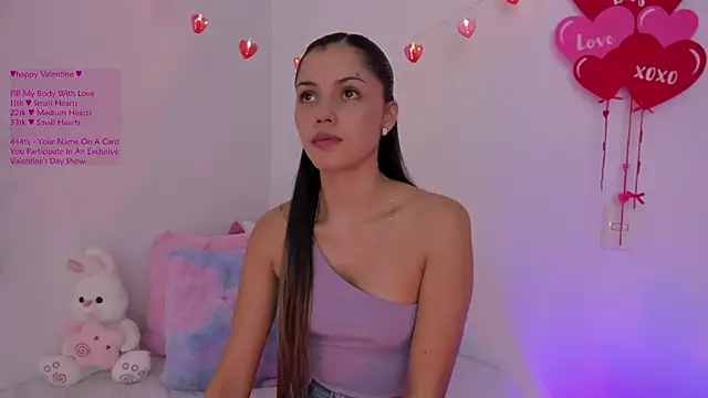 Brisa blue online show from February 2026 07:03:02 PM