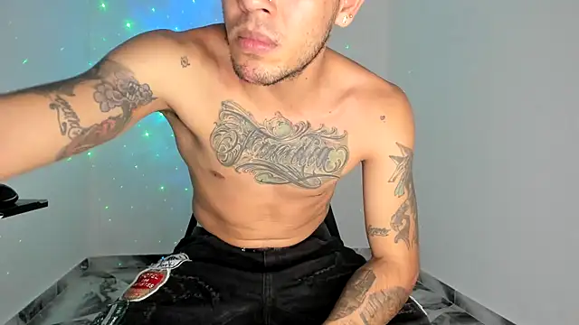 mikee scooth online show from March 2026 05:42:02 AM