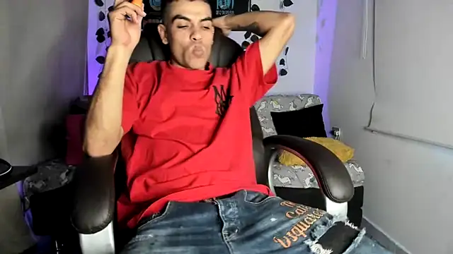 mikee scooth online show from September 2025 10:37:02 PM