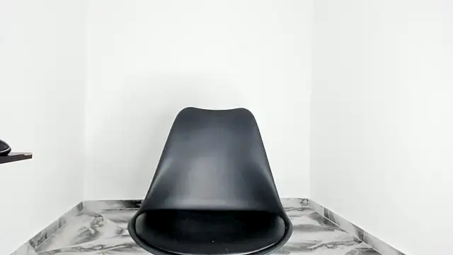 mikee scooth online show from January 2026 06:11:02 PM