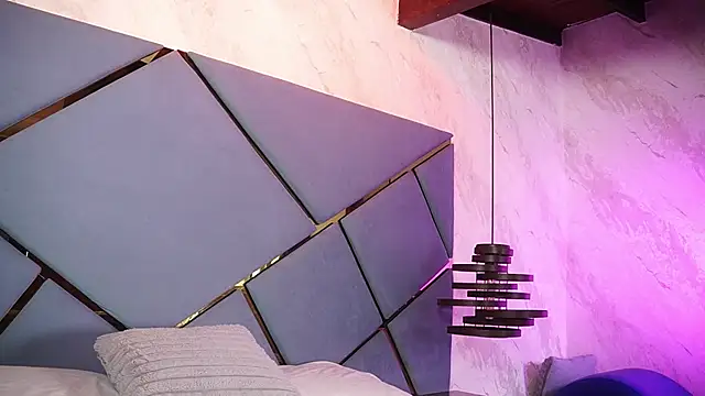 ammy durand online show from December 2025 07:08:02 PM