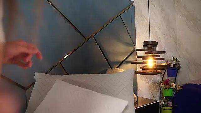 ammy durand online show from April 2026 08:01:02 PM