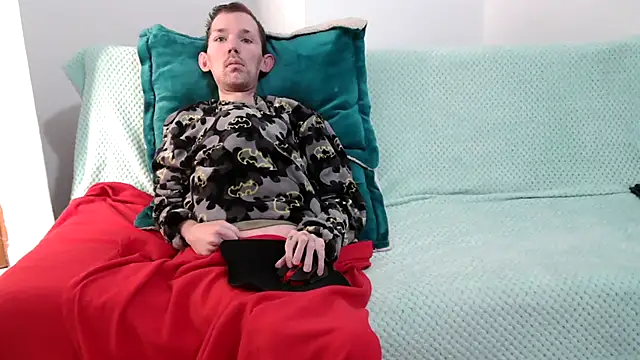 Snapshot of Sophia_and_Thomas chatting on November 2025 10:35:01 PM Sophia and Thomas online show from November 2025 10:35:01 PM