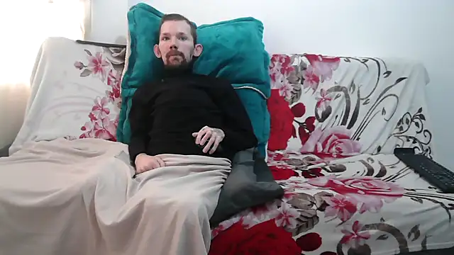 Sophia and Thomas online show from April 2026 03:26:01 PM