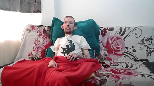 Sophia and Thomas online show from May 2026 03:18:02 PM
