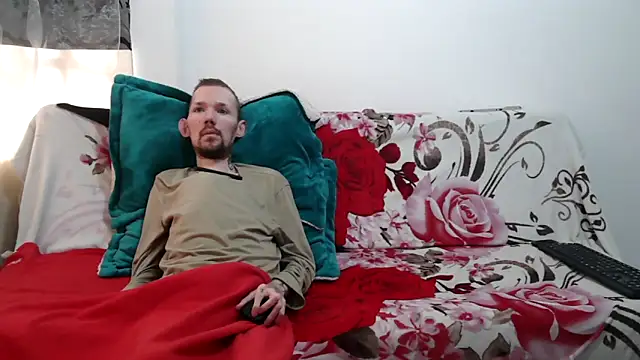 Sophia and Thomas online show from March 2026 09:19:01 PM