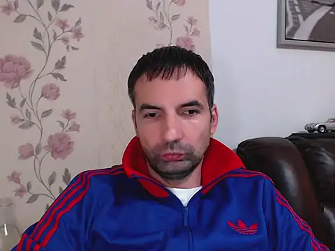 Snapshot of Leo_1617 chatting on November 2025 03:27:01 PM Leo 1617 online show from November 2025 03:27:01 PM