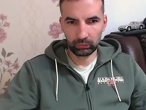 Leo 1617 online show from April 2026 12:00:01 PM