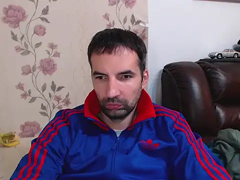 Snapshot of Leo_1617 chatting on November 2025 02:00:01 PM Leo 1617 online show from November 2025 02:00:01 PM