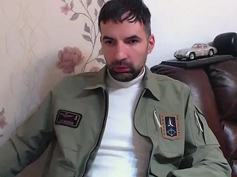 Leo 1617 online show from March 2026 06:29:02 PM