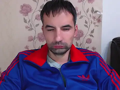 Snapshot of Leo_1617 chatting on December 2025 08:21:01 PM Leo 1617 online show from December 2025 08:21:01 PM