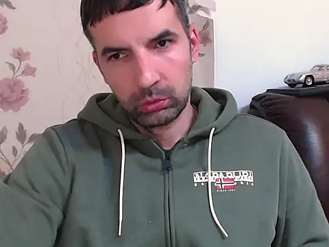 Leo 1617 online show from April 2026 08:59:01 PM