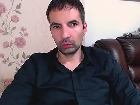 Snapshot of Leo_1617 chatting on November 2025 06:25:01 PM Leo 1617 online show from November 2025 06:25:01 PM