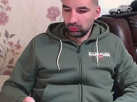 Leo 1617 online show from April 2026 07:15:02 PM