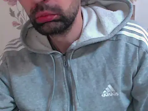 Snapshot of Leo_1617 chatting on February 2026 12:12:01 PM Leo 1617 online show from February 2026 12:12:01 PM