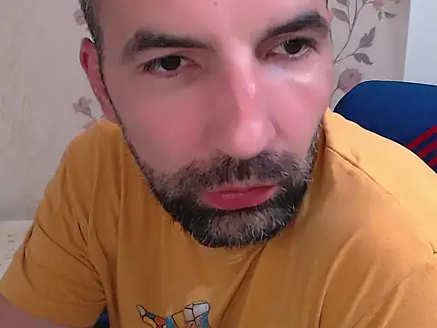 Leo 1617 online show from May 2026 08:37:01 PM