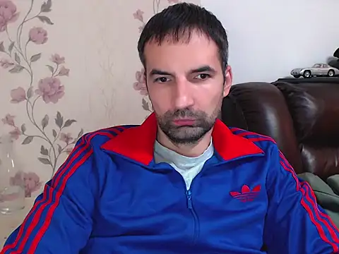 Snapshot of Leo_1617 chatting on November 2025 06:01:01 PM Leo 1617 online show from November 2025 06:01:01 PM