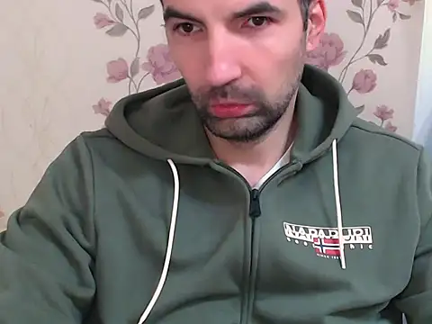 Snapshot of Leo_1617 chatting on February 2026 08:25:01 AM Leo 1617 online show from February 2026 08:25:01 AM