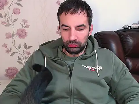 Snapshot of Leo_1617 chatting on November 2025 12:50:02 PM Leo 1617 online show from November 2025 12:50:02 PM