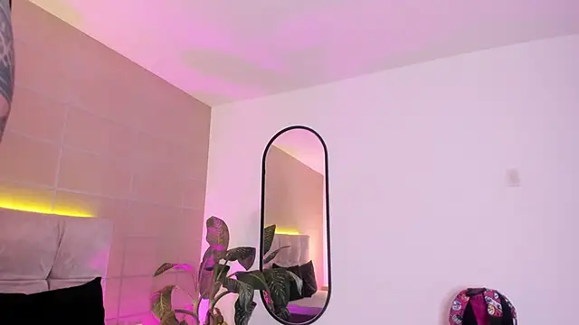 Karito-28 online show from December 2025 02:15:02 PM