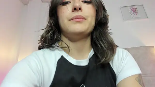 Karito-28 online show from February 2025 07:52:01 PM