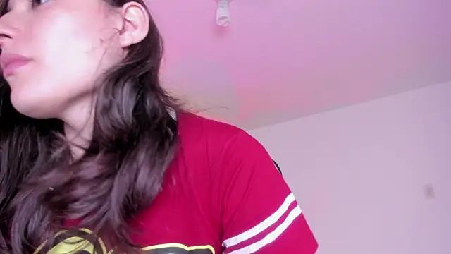 Karito-28 online show from November 2025 01:33:02 PM