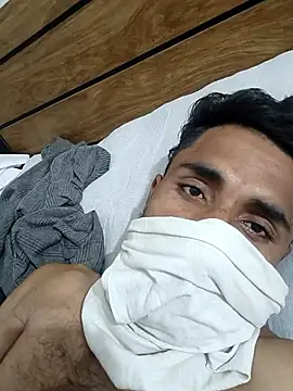 vkhotboy143 online show from November 2025 05:46:05 PM