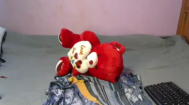 Caryyyl online show from March 2025 05:13:01 PM