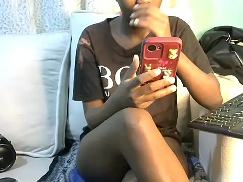 Caryyyl online show from November 2025 02:56:01 AM