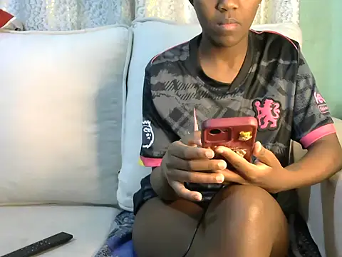 Caryyyl online show from November 2025 12:36:02 AM