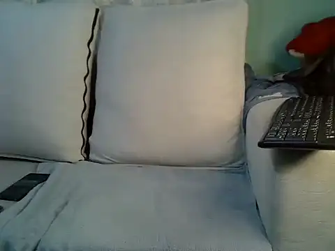 Caryyyl online show from January 2026 07:03:01 AM