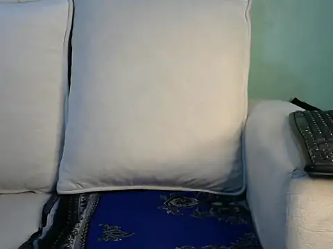 Caryyyl online show from October 2025 10:02:01 PM