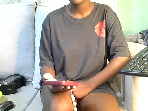 Caryyyl online show from December 2025 08:09:02 AM