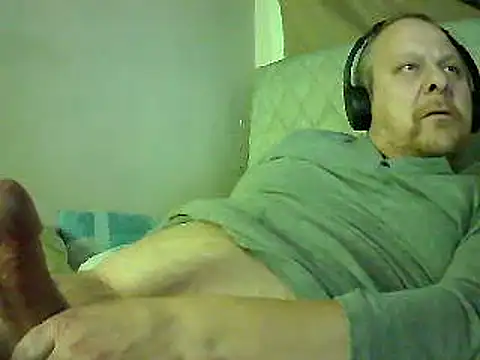 Snapshot of amylrmm1903 chatting on February 2025 08:42:01 PM amylrmm1903 online show from February 2025 08:42:01 PM