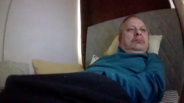 amylrmm1903 online show from May 2026 07:13:01 AM
