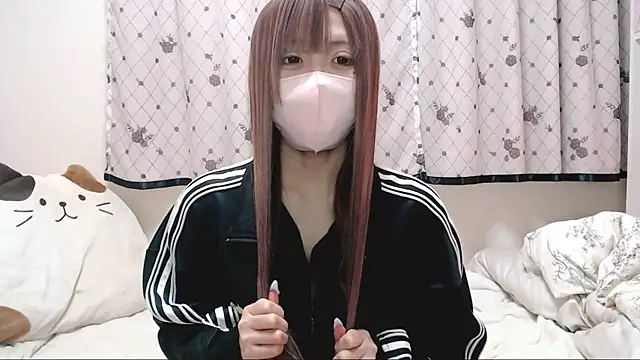  hiyor  online show from December 2025 06:11:02 PM