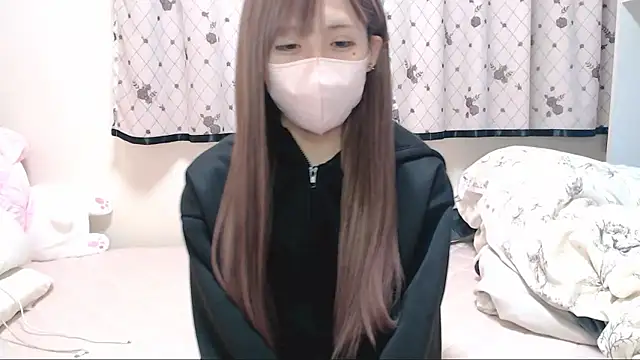  hiyor  online show from November 2025 04:00:01 PM