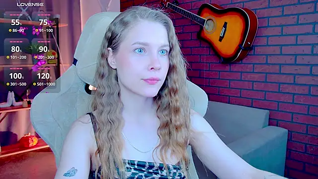 CuteMousee online show from May 2026 06:10:01 AM