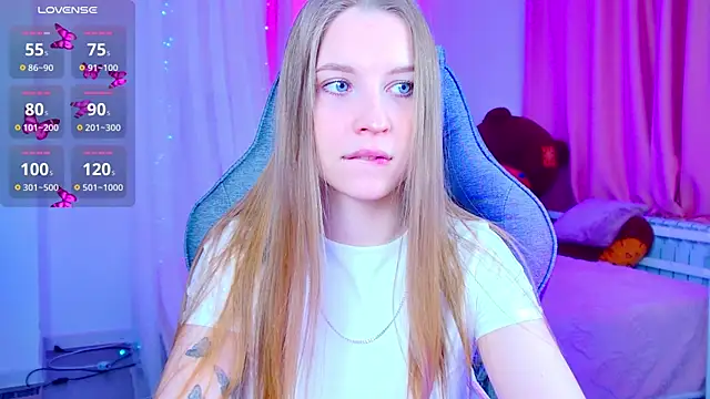 CuteMousee online show from March 2026 06:37:02 AM