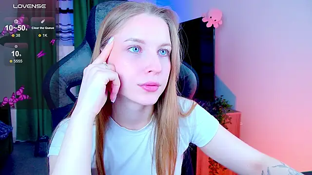 CuteMousee online show from April 2026 06:30:01 AM