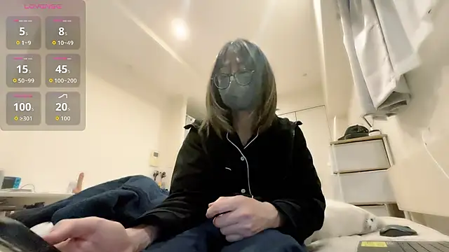 mel  mel online show from December 2025 03:37:01 PM