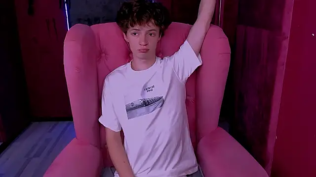 LukeSweet online show from February 2026 11:51:01 AM