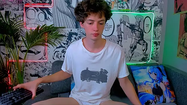 LukeSweet online show from February 2026 03:32:01 PM