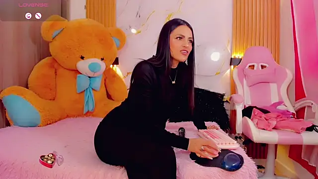 BrendaSquirtx online show from September 2025 04:27:01 PM