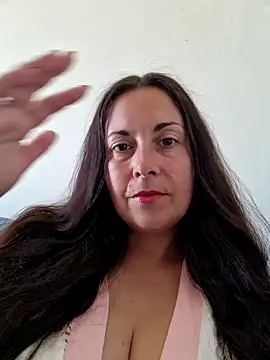 Snapshot of SelieAlMio chatting on June 2026 09:51:01 AM SelieAlMio online show from June 2026 09:51:01 AM