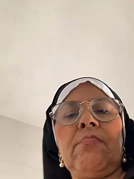 Snapshot of Nadia-melej chatting on February 2025 11:17:01 PM Nadia-melej online show from February 2025 11:17:01 PM